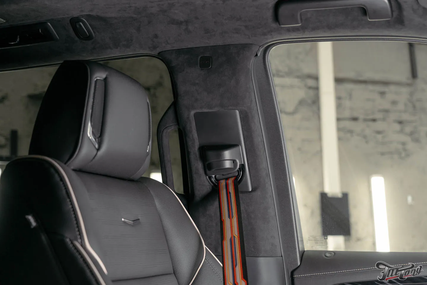 Проделали большую работу над Cadillac Escalade, часть 4: ремонт и окрас, детейлинг, фирменный Шиномонтаж на вибростенде с адаптацией на стендах Hunter и долгожданная выдача!